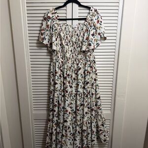 Ivy City Co White Floral Maxi Dress